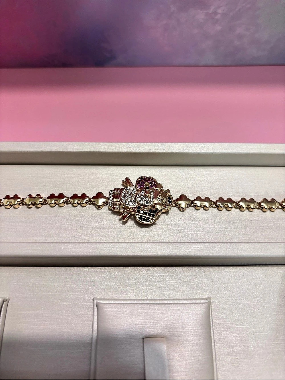 Bracelet in Gold & Purple